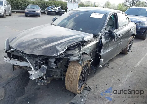 2019 Alfa Romeo Giulia Sport Awd из США, поврежденный, VIN ZARFANAN4K7614936